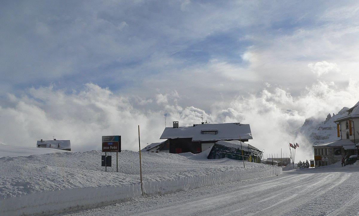 Pordoi Pass (Passo Pordoi), Dolomites